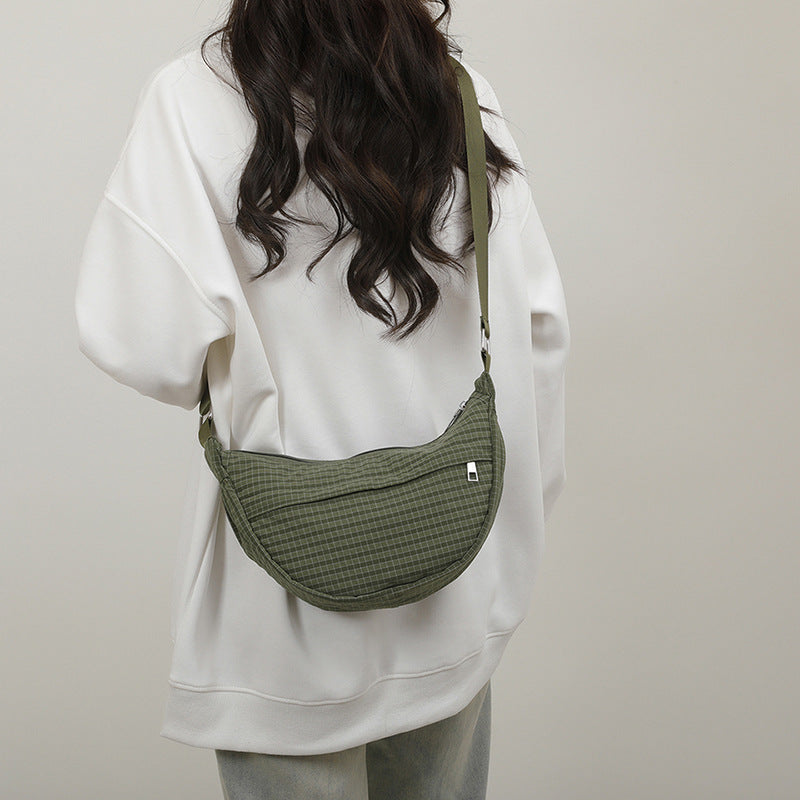 F140-Mirror quality waffle nylon cloth bag new style casual trend half moon bag all-match