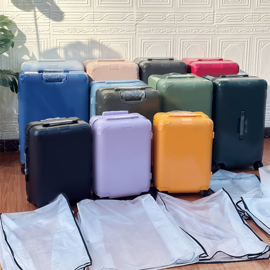 Cabin Designer Suitcase Luggage Polycarbonate Cabin Size Rolling Luggage Lightweight Trolley Bag with Secure Lock Spacious Storage Suitable Air Trav