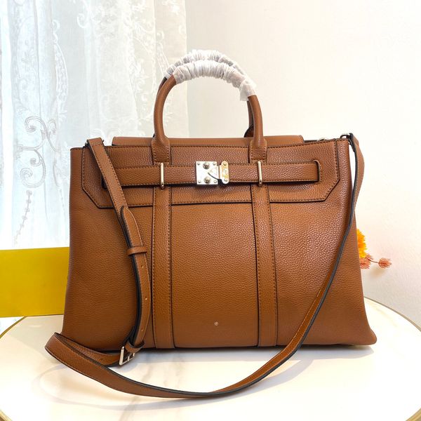 Luxury Designer Bag man Shoulder Bag crossbody Bag Classic Men handbags Vintage Check totes Leather Grain leather calfskin strap messenger B