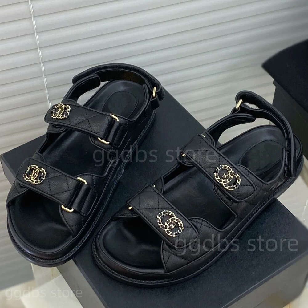 Women Calfskin Dad Sandals Summer Designer Sandles Quilted Shoes Platform Flats Low Heel Wedge Diamond Buckle Sandal Slip On Ankle Strap Beach Flip