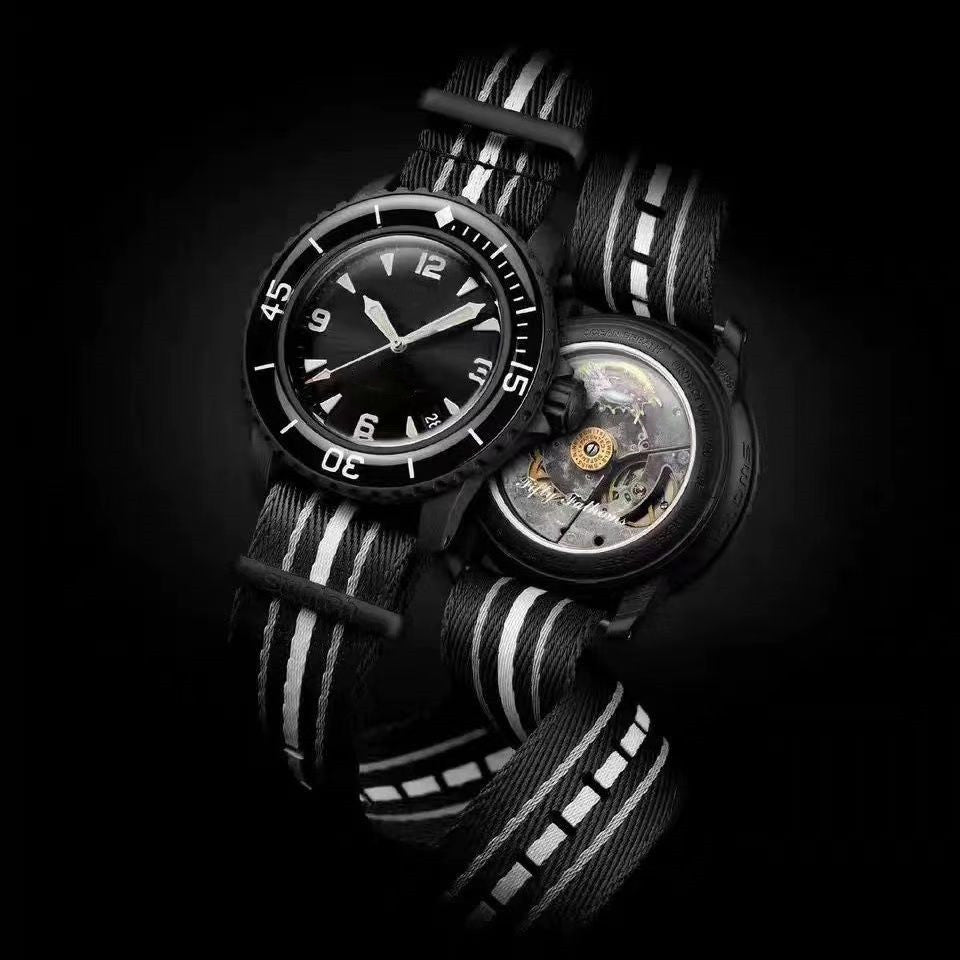 2025 Watches Men Top Brand Luxury Casual Military Quartz Sport Wristwatch Soft Nylon Band Male Clock Watch relogio masculino