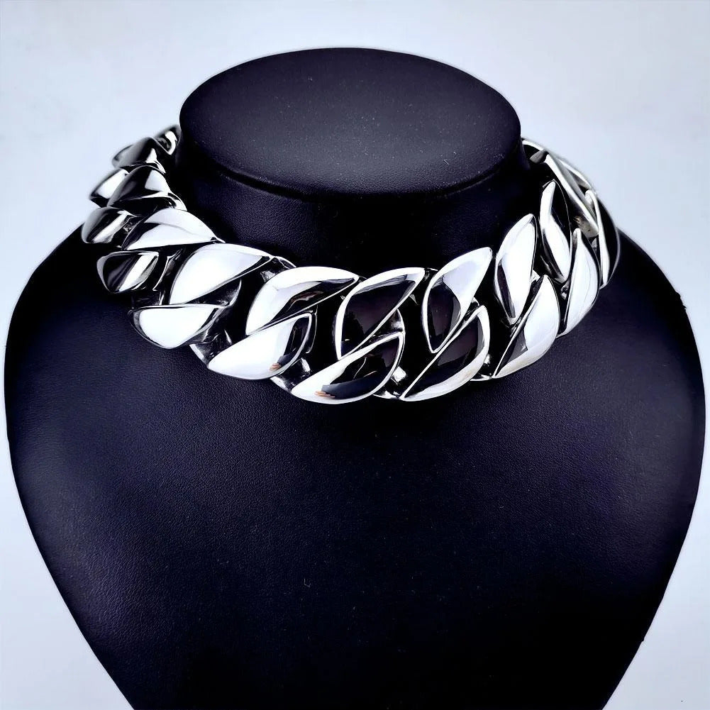 Chokers Top Quality Silver Tone 32mm Width 316L Stainless Steel Polished Curb Solid Heavy Long Chain Jewelry 231024