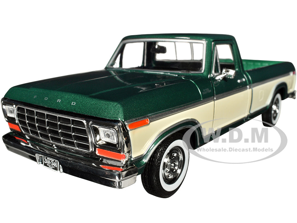 1979 Ford F-150 Pickup Truck Green Metallic and Cream 1-24 Diecast Model Car by Motormax