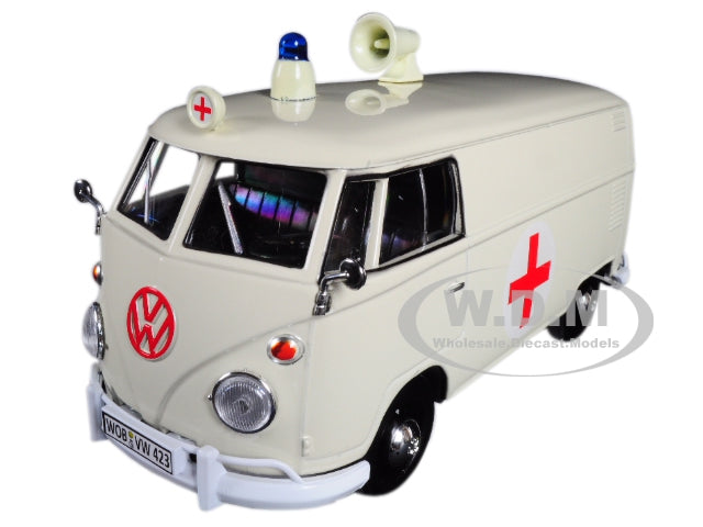 Volkswagen Type 2 (T1) Ambulance Cream 1-24 Diecast Model by Motormax