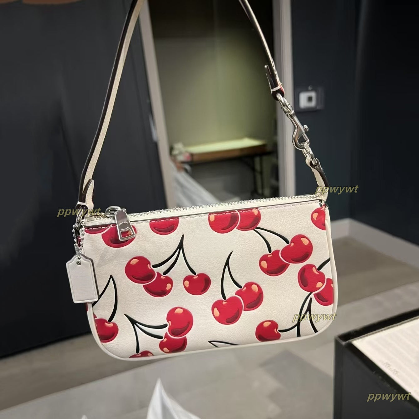 Cherry Teri Designer Shoulder Bag for Women, Genuine Leather Swinger Axillary Purse, Fashion Flap Tote, Top Handle Crossbody Handbag, Luxury Vintage