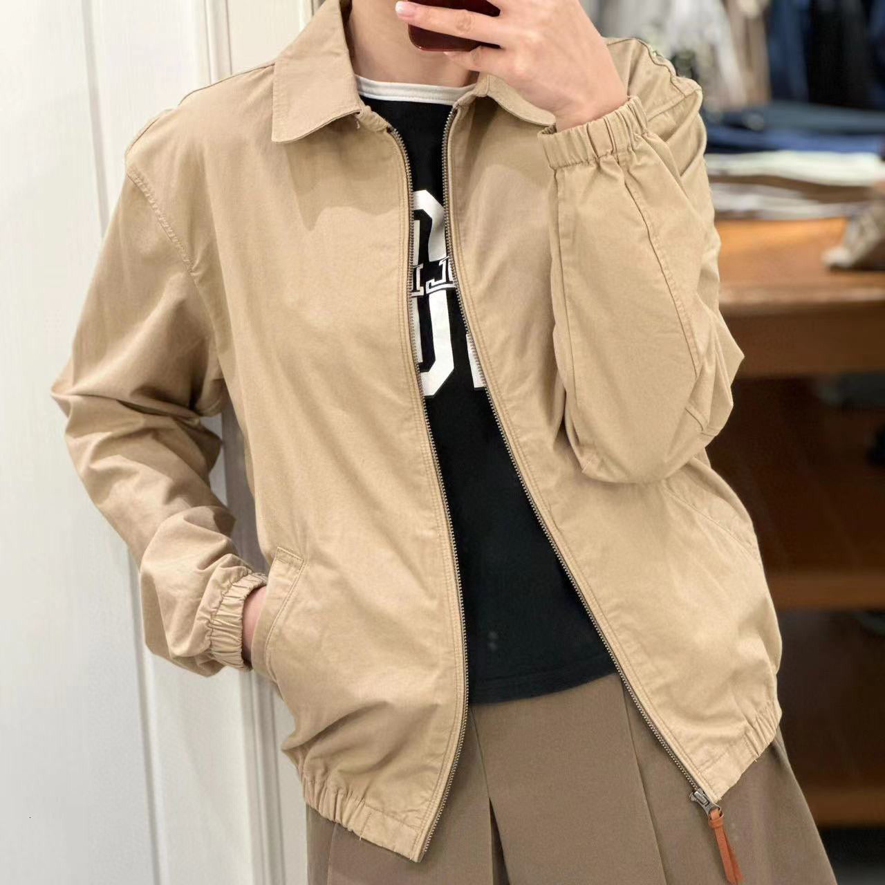 Mens Vintage Jacket with Small Horse Logo Classic Utility Coat Zip Up Style Lightweight Bomber Outerwear Khaki Workwear Fashionable Streetwear Desig