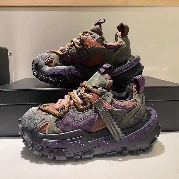 2024 Spring New Fashion Trend Versatile European Goods Colored Sports and Casual Internet Red Motorcycle Shoes