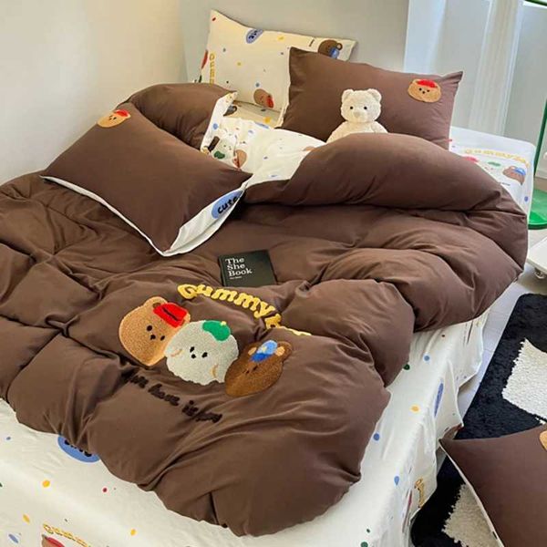 Mocha Bear Embroidery Bedding Set Twin Queen Duvet Cover Set Pillowcases for Adult Kids Bed Flat Sheet Cute Quilt Cover KawaiiC241021