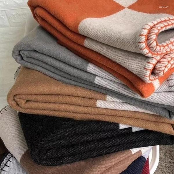 Blankets Letter Design Blanket Soft Wool Plaid Cover Scarf Warm Shawl Bedspread Knit Throw Sofa