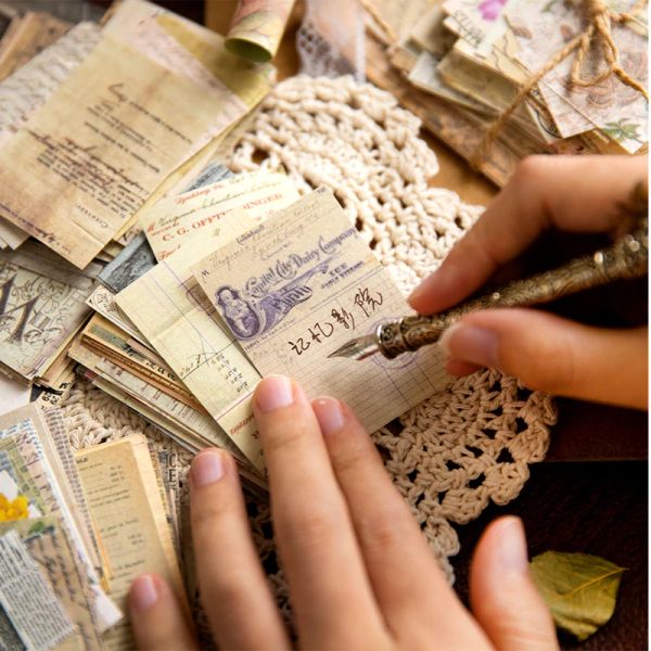 Journamm 100pcs-pack Vintage Decor Materials Paper Kit Art Collage Junk Journal DIY Scrapbooking Creative Stationery Craft Paper
