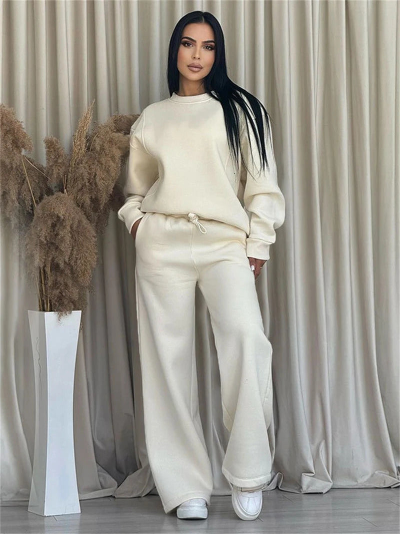 Streetwear 2 Piece Sets Women Outfit Fall Clothes Pullover Sweatshirt Top and Pants Casual Sweatsuits Woman 250818