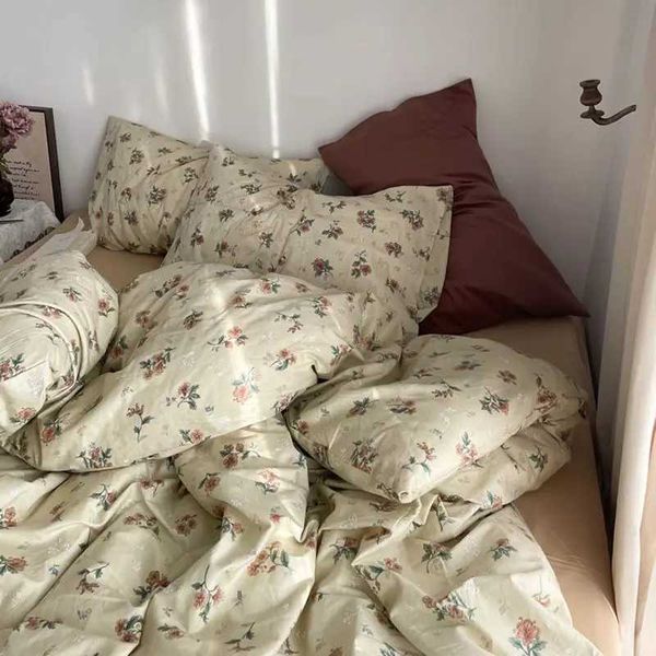 Retro floral down duvet cover set no padding with flat pillowcase single and double large size for girls Korean new bedding set Y241024