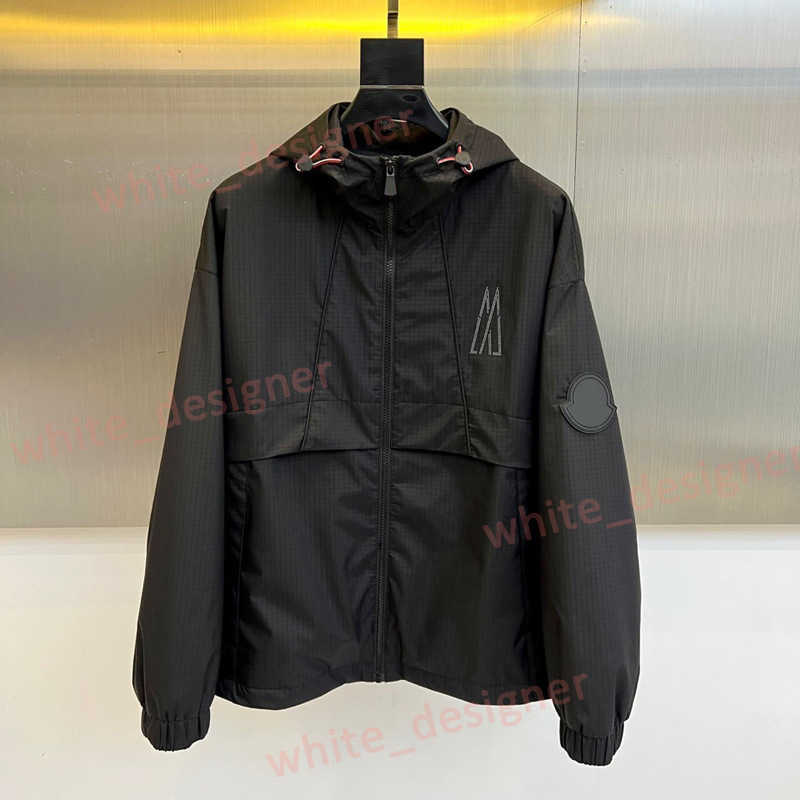 Designer Men&#039;s Jackets European Fashion Trendy Brand Loose Men&#039;s Hooded Jacket 2025 Autumn Winter New Badge Simple Style Sweatshirt Coat T