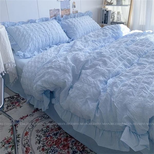 Quilt INS Girl Blue Solid Color Seersucker Ruffles Lace Bedding Set Kawaii Soft Sheet Woman Duvet Cover Pillow Covers 240704