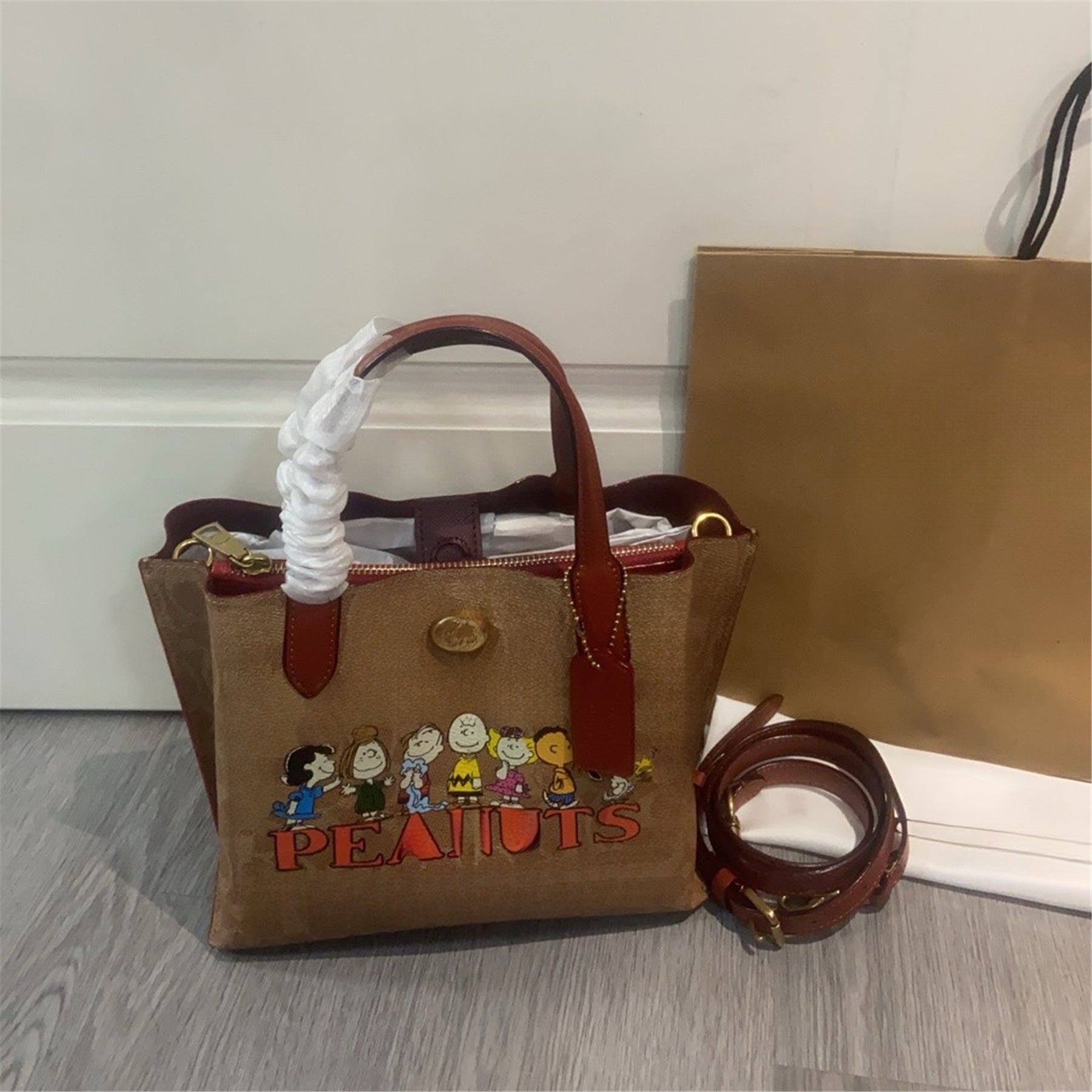 snoopys designer city tote crossbody bag mollie tote shoulder bag swinger shoulder bag mini designer bag wallet fashion bag handbag designer tote ba