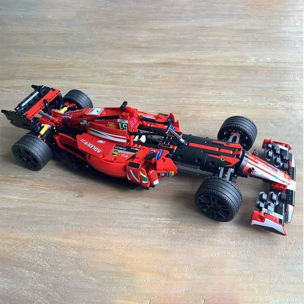 2024 NOVO CLÁSSICO TÉCNICO FORMULA F1 RACING CAR MOC-42141 BLOCOS DE BROCAÇÃO BOBILIDADES DO KIT DIY BRINKS DIY Toys for Boys GoldD Decorati