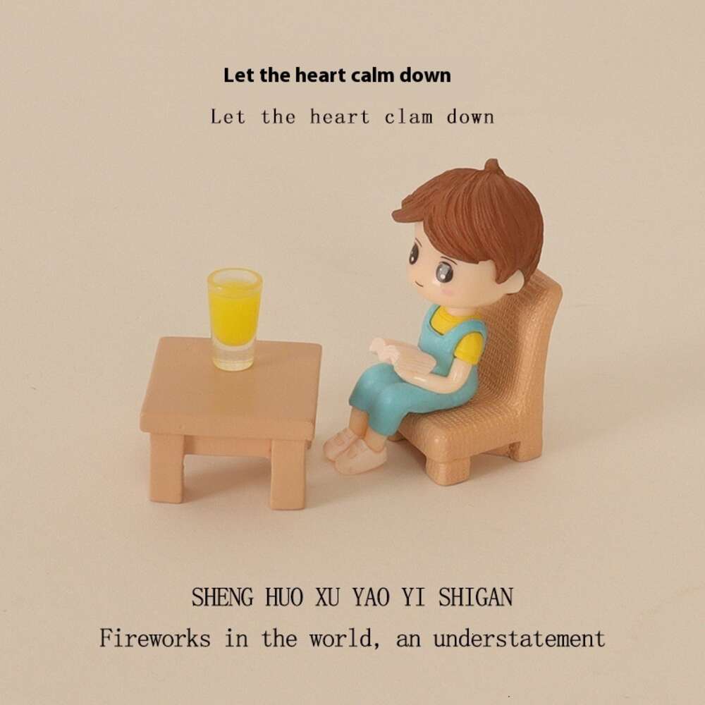 Resin creative crafts, mini tables and chairs, little boys&#039; office desktop ornaments, home micro landscape scene decoration