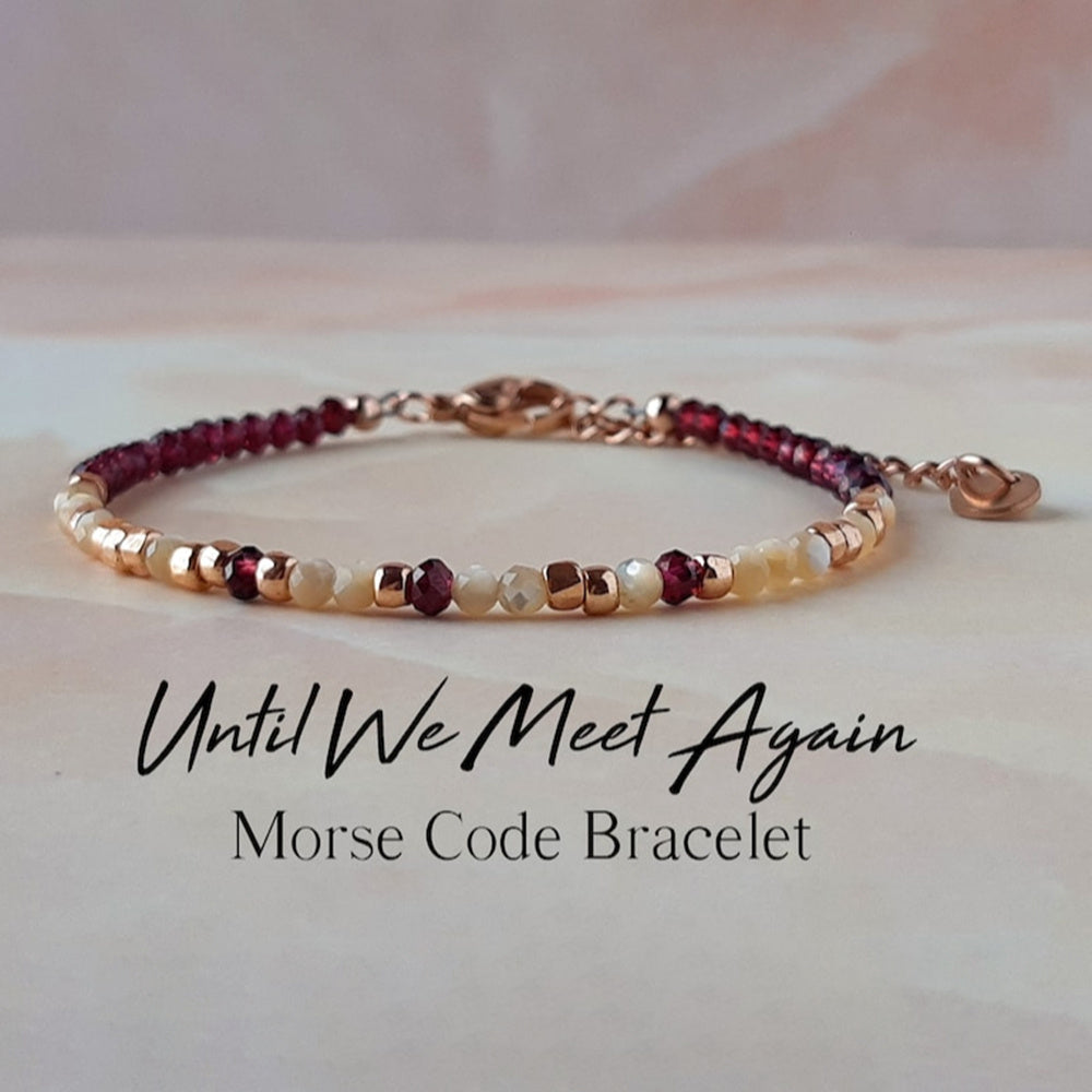 TEMU We Again Code Bracelet - Natural Garnet & White Stone Beads With Golden-tone Spacers, Elegant Vintage Memorial Jewelry Gift For Casual Attire
