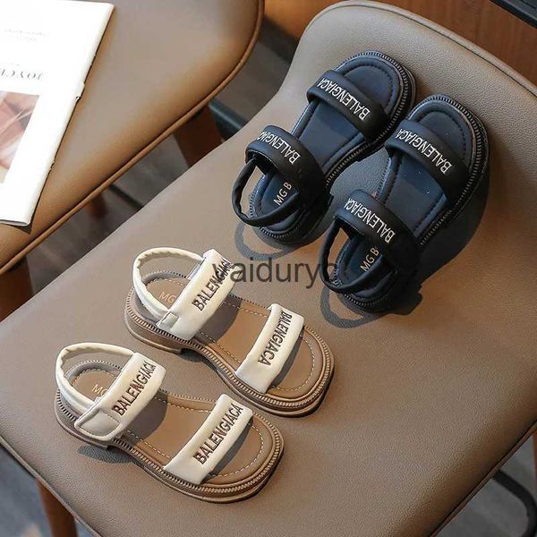 Sandals Fashionable design girl sandals 2024 summer childrens beach shoes letter decoration open lace black white H240507