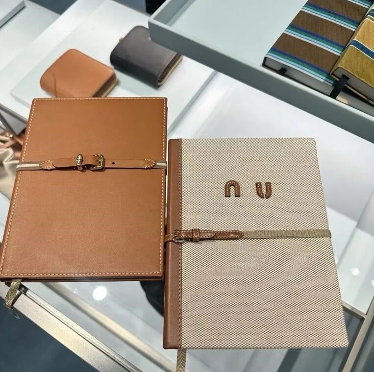 New Arrival Luxury Leather Notepads fashion brand notebook designer letter logo exquisite gift for office students teachers Travel Diary Meeting Min