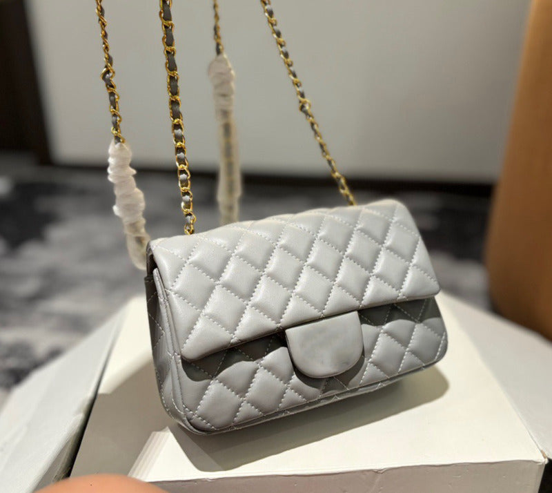 Classic Sheepskin Chain Bag Full Leather Lipstick Bag Coin bag Caviar Cowskin leather wallet for women short wallet 120cm Come with box