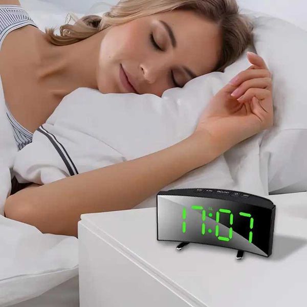 Alarm clock digital LED alarm clock curve screen large screen display alarm clock for Bedro research LED desktop clock mute Y250111