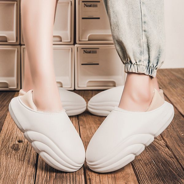 Couple Style Plush Lazy Leg Cotton For Winter Outdoor Wear, Warm Snow With A Sense Of Poop, Casual And Fashionable Toe Shoes