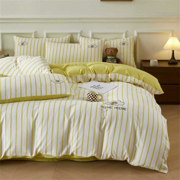 Cute Bear Bedding Set For Kids Girls Washed Cotton Stripe Duvet Cover Embroidery Bed Flat Sheet Set Queen King Four Piece SetsM240816