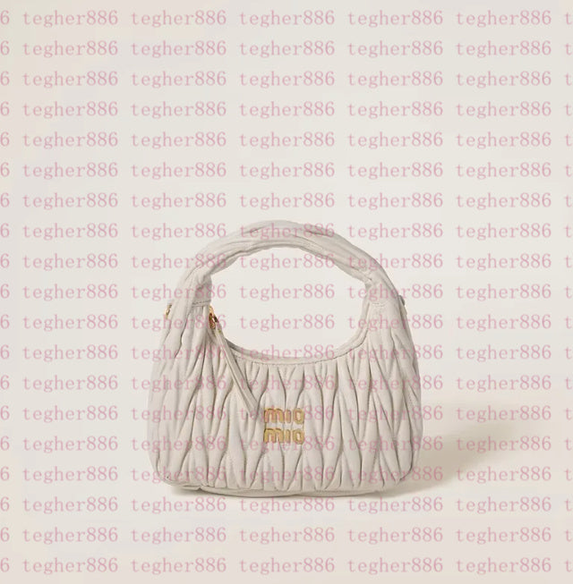 Designer Bag Womens Luxury Clutch Bag Small Handbag Womans Crossbody Bag One Shoulder Underarm Bag Fashion Casual Sheepskin Cloud Bag Wallet Purse