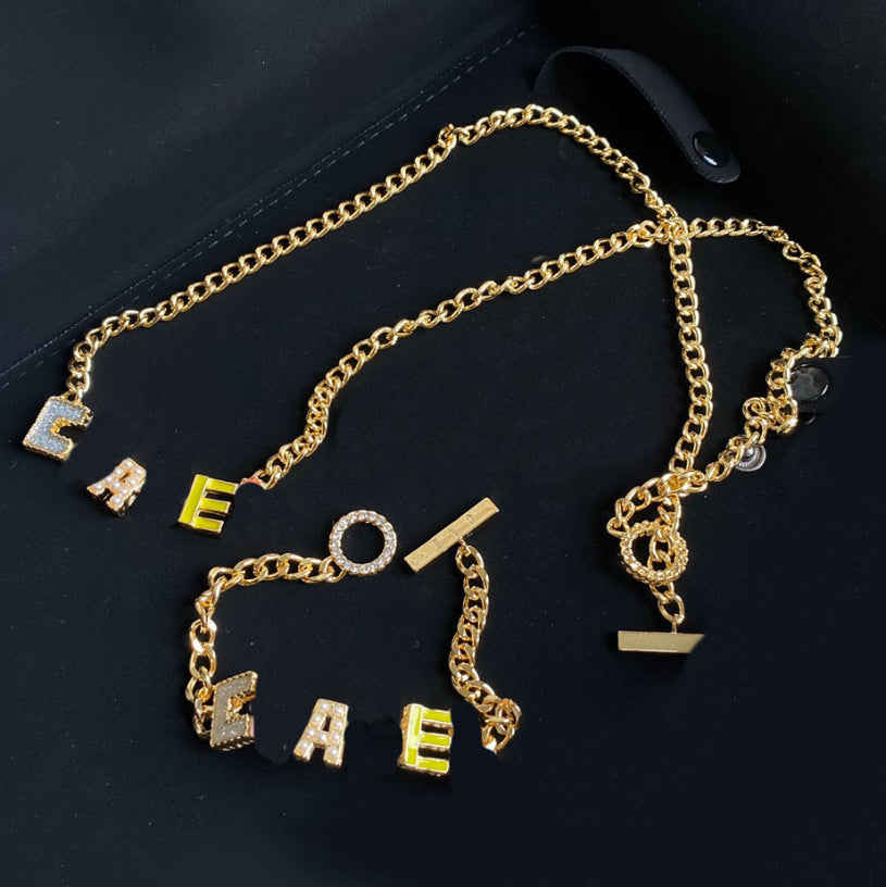 Stampe Necklace Bracelets Set 18K Gold Plated Brass Copper Fashion Women Designer Necklaces Choker Pendant Chain Crystal Imitation Pearl Wedding Jew