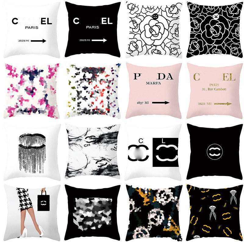 Designer Throw Pillow Black and White Throw Pillow Letter Logo Colorful Square Home Pillow Cover Sofa Decoration Pad 45 * 45cm with Core Removable