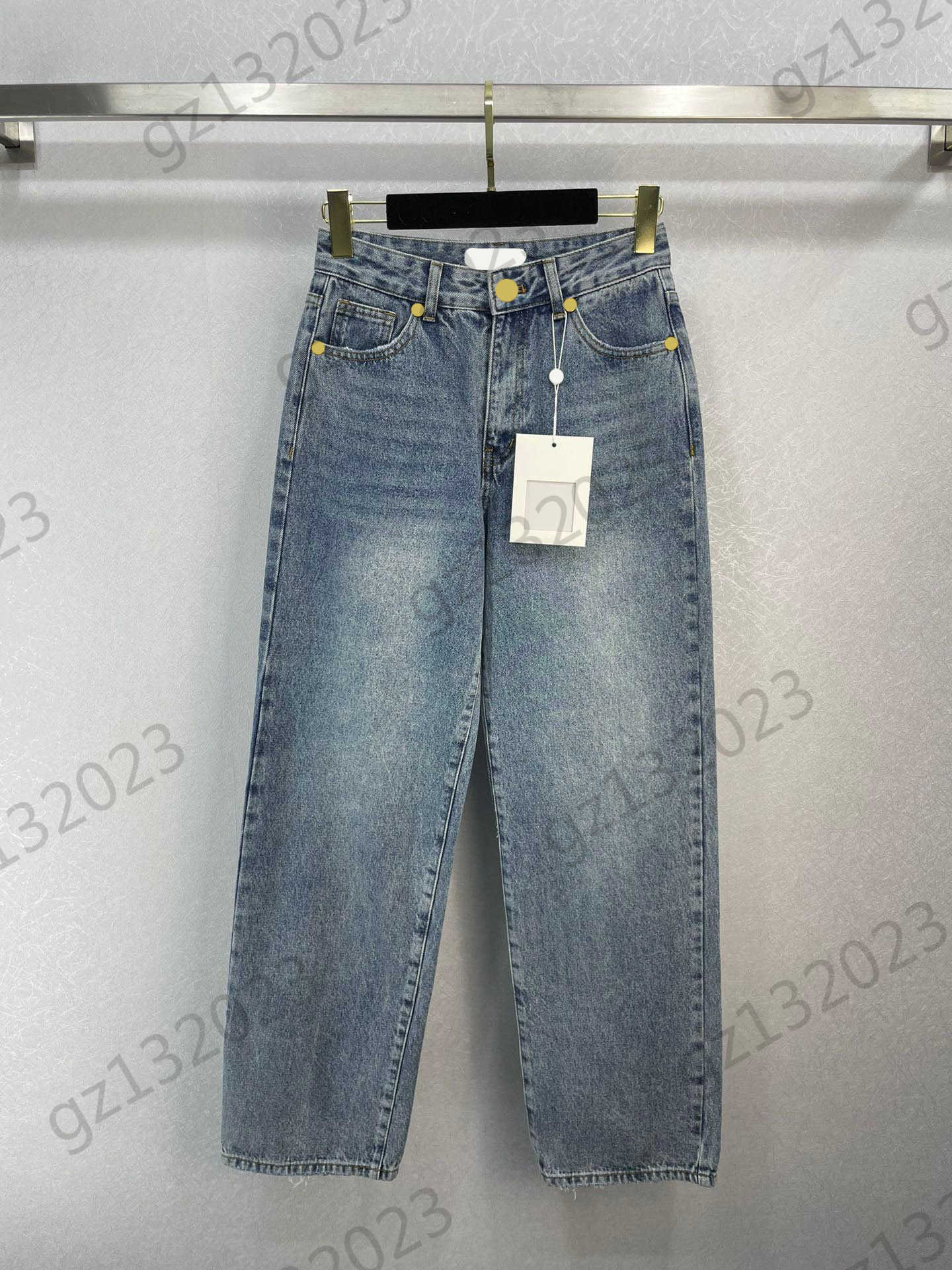 Womens Designer Jeans Color Match Pocket Loose Straight Denim Pants Metal Button High Waist Fashion Trousers Classic Joker Women Clothing