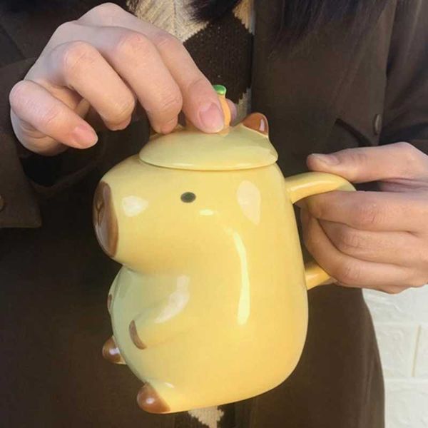 3D Capybara Cup Ceramic Coffee Cup Cartoon Capybara Couple Cup with Handle and Lid Fun Teacup Girl Gift Party Photo Props CL240906