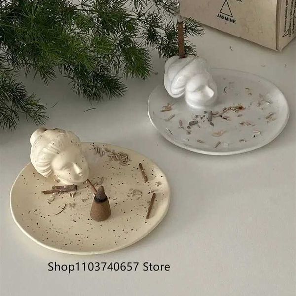 Dishes Plates French Retro Head Handmade Ceramic Line Fragrant Seat Solid Color Simple Fragrant Insert Plate Home Decoration Jewelry Storage