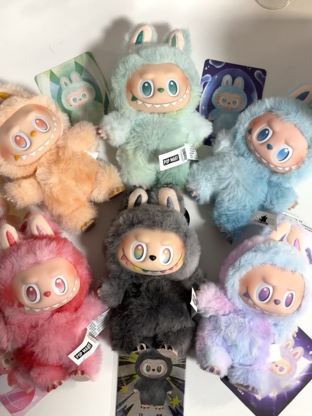 Labubu Zimomo Mokoko V1 V2 V3 Love Happinss Animated Characters Series MART Pendant Doll Gift Cute Monster Blind Boxt250325 Labubu