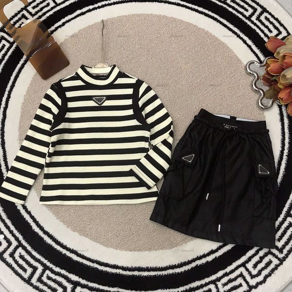 Luxury Girls Dress suits baby partydress Size 100-150 CM kids designer clothes Black and white striped knitted sweaters and short skirts