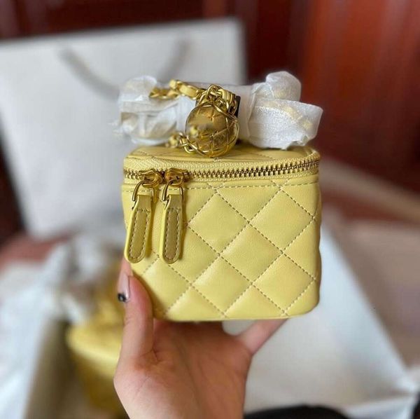 Shoulder Bags Chamel Bag Designer Famous Box Adjustable Strap Quilted Cross Body Mini Genuine Leather Top Quality Cosmetic Vanity Handbags A