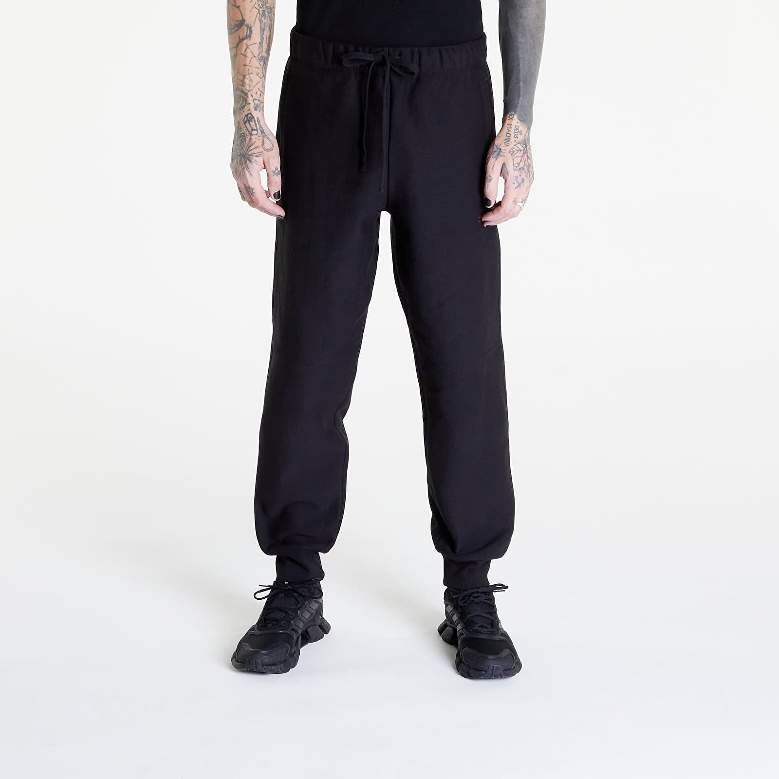 Housut Carhartt WIP American Script Jogging Pant Black S