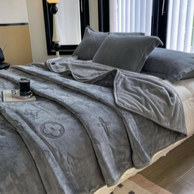 Designer blanket sofa blanket bedding Christmas wool blend soft home textile products alphabet blanket quilt wool blanket winter