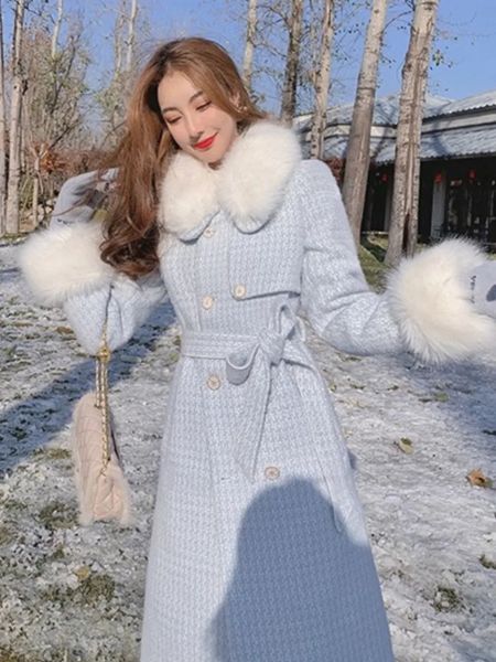 Women s Fur Faux Blue Plaid Collar Elegant Woolen Coat 2023 Winter Single Breasted Sleeve Long Korean Fashion Overcoats 231130