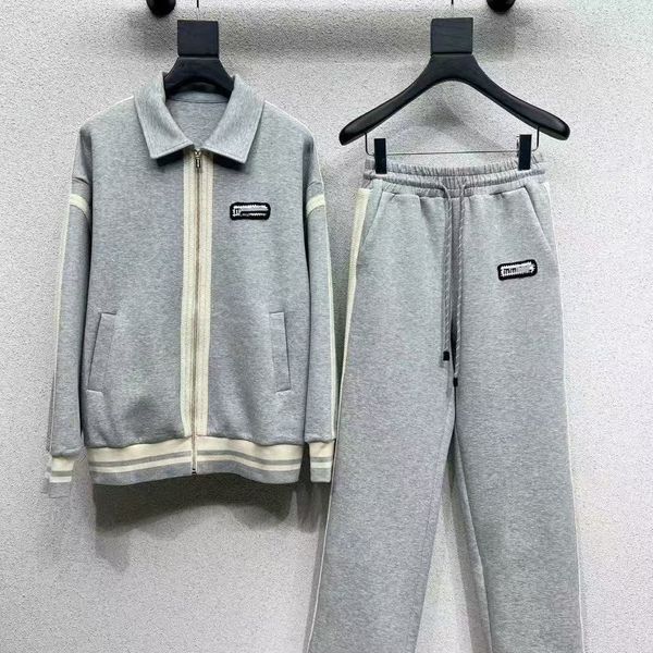 Designer Women Winter Coats With Letters Highly Quality Belts Windbreaker for Outerwear Warm Parkas Casual fashion Women Winter Coats Colors