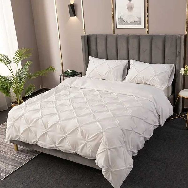 Bedding sets High quality 3D splicing pleated down duvet cover set 220x240 solid color single layer bed cover J240507