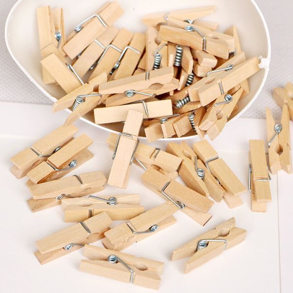 Advertising display equipment 1000 PCS Wholesale Very Small Mine Size 25mm Mini Natural Wooden Clips For Po Clips Clothespin Craft Decoratio
