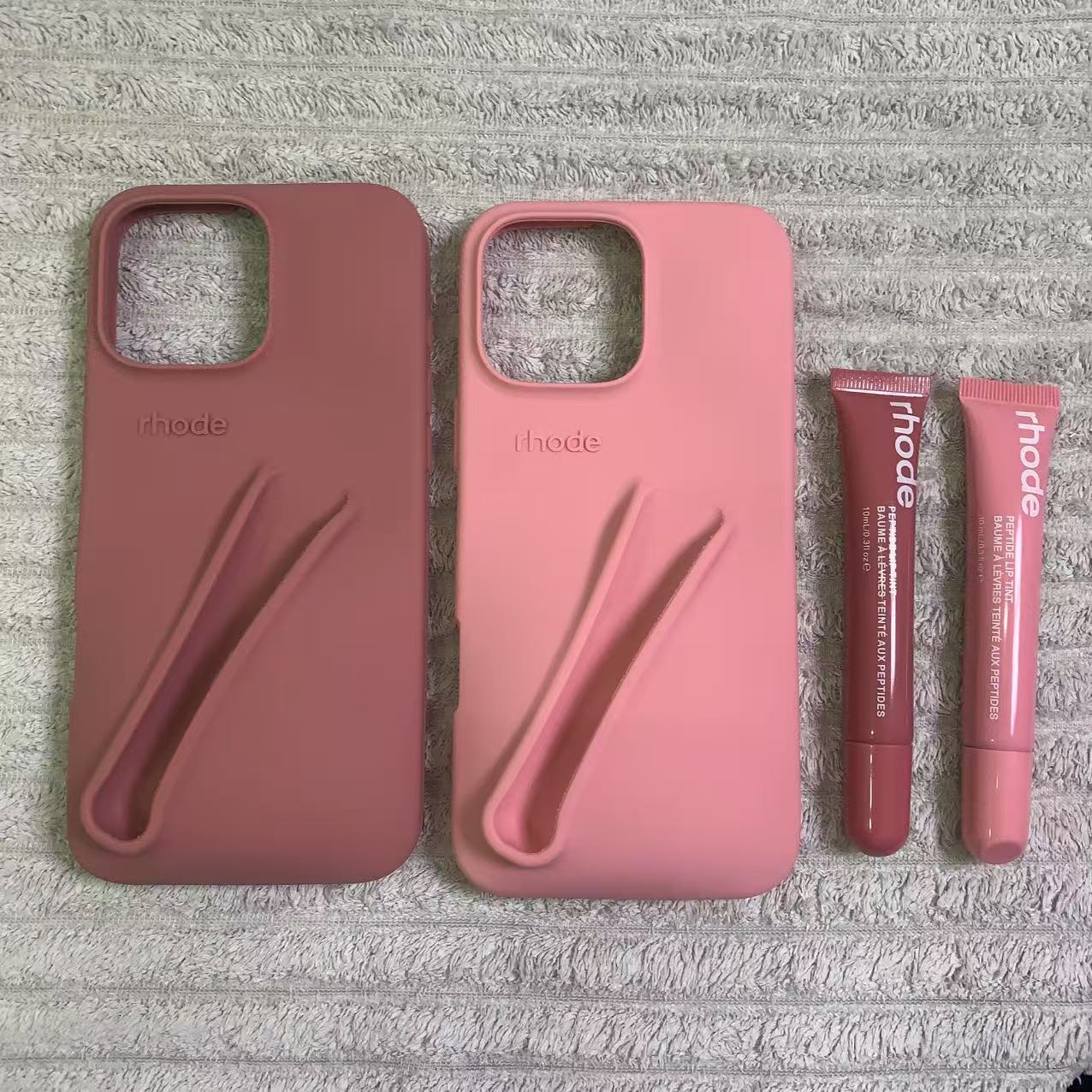 rhode phone case With lip gloss Lipstick Case iphone 16 pro max cases Lipstick Lip Balm 3D Make-Up Silicone Phone Case for iPhone 15 14 13 Holder Co