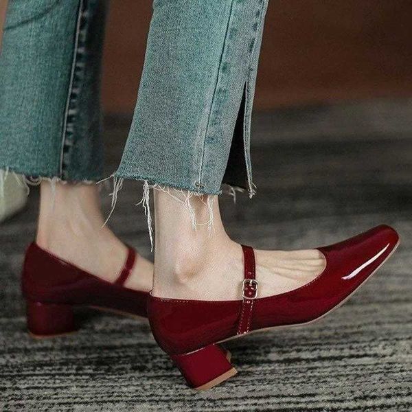 New womens red and black Mary Jens shoes high-quality leather low heel dress shoes square toe shallow buckle strap womens shoes X241014