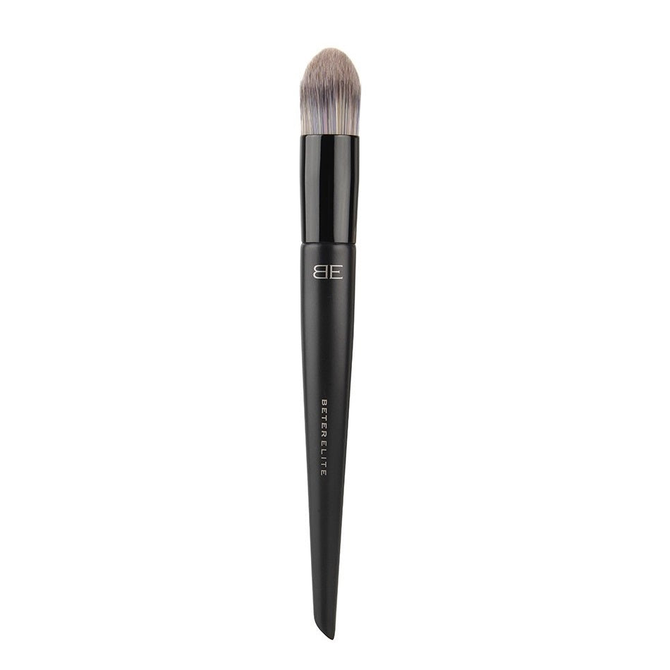 Beter 22 Fluid Makeup Brushes