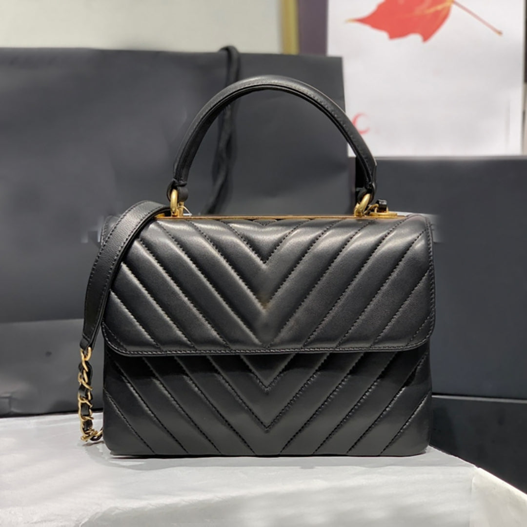 9A Famous Designer Fashion Bags V Case Grain Genuine Sheepkin Leather with Handle Totes