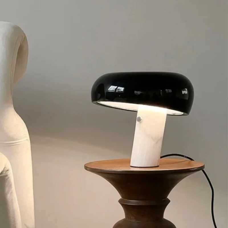 Minimally Designed Bedroom Bedside Light Nordic Postmodern Luxury Designer Living Room Lamp Study Table Lighting S25925C251008