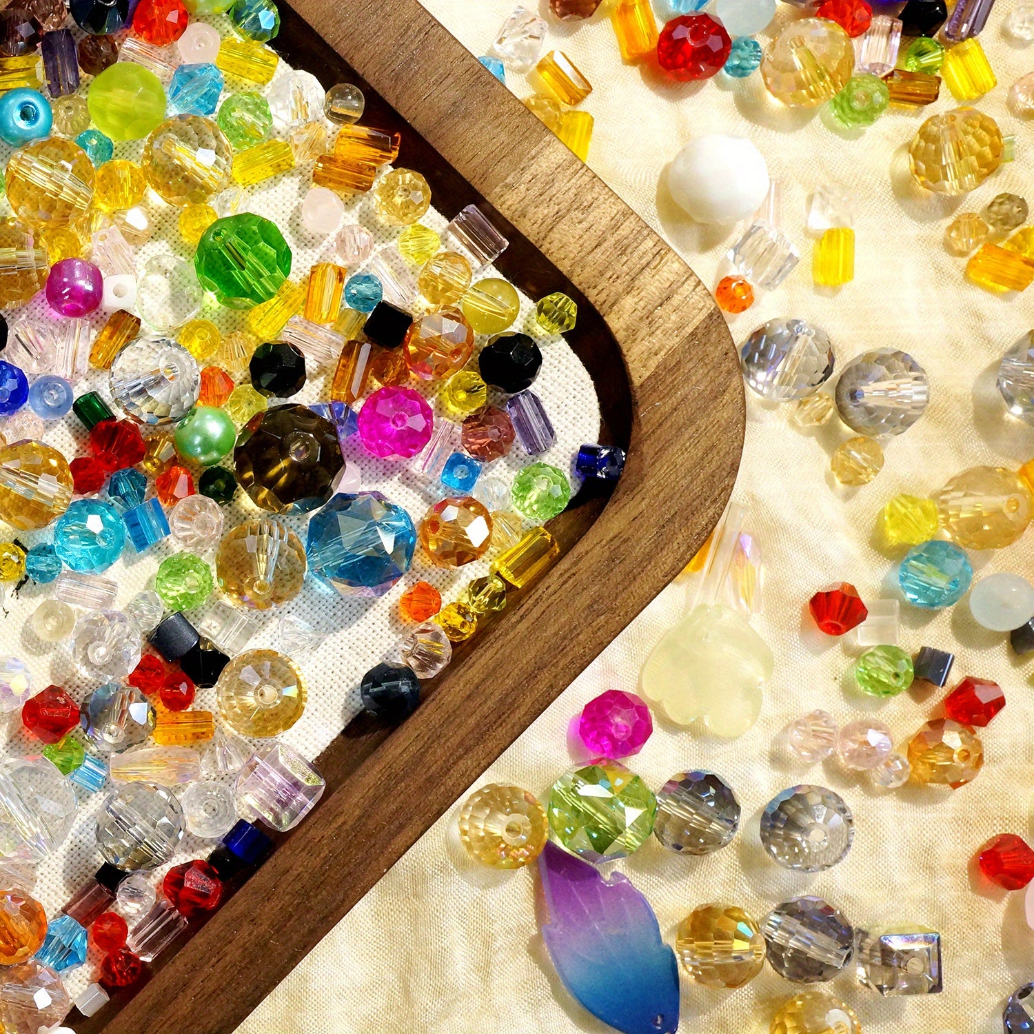 TEMU 688pcs Random Mixed-style Beads - Mixed Shapes, Vibrant Multicolor Glossy For Making, Bracelets, Necklaces, Keychains -craft Beads For , Jewelry