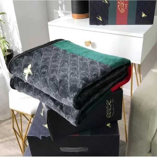 Designer Blanket Classic Design Delicate Air Conditioning Car Bath Towel Soft Winter Fleece Shawl Throw Blankets 20232070